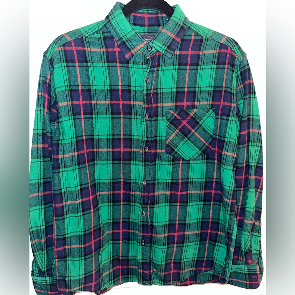 Arrow Men's Green and Red Plaid Button Down Shirt